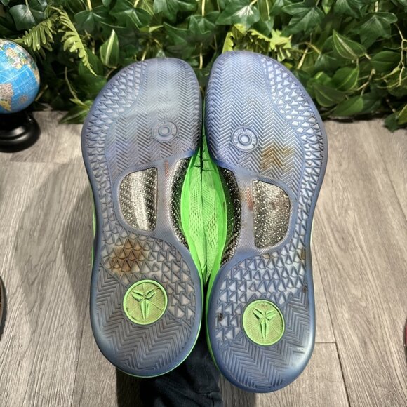 Nike Kobe 8 Elite 2.0 “Superhero” Size 15 Pre-Owned 586156-300